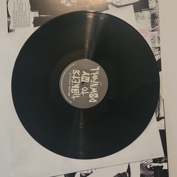 "Tickets to my Downfall" Vinyl - by Machine Gun Kelly - Alternate Cover - Picture 7 of 7